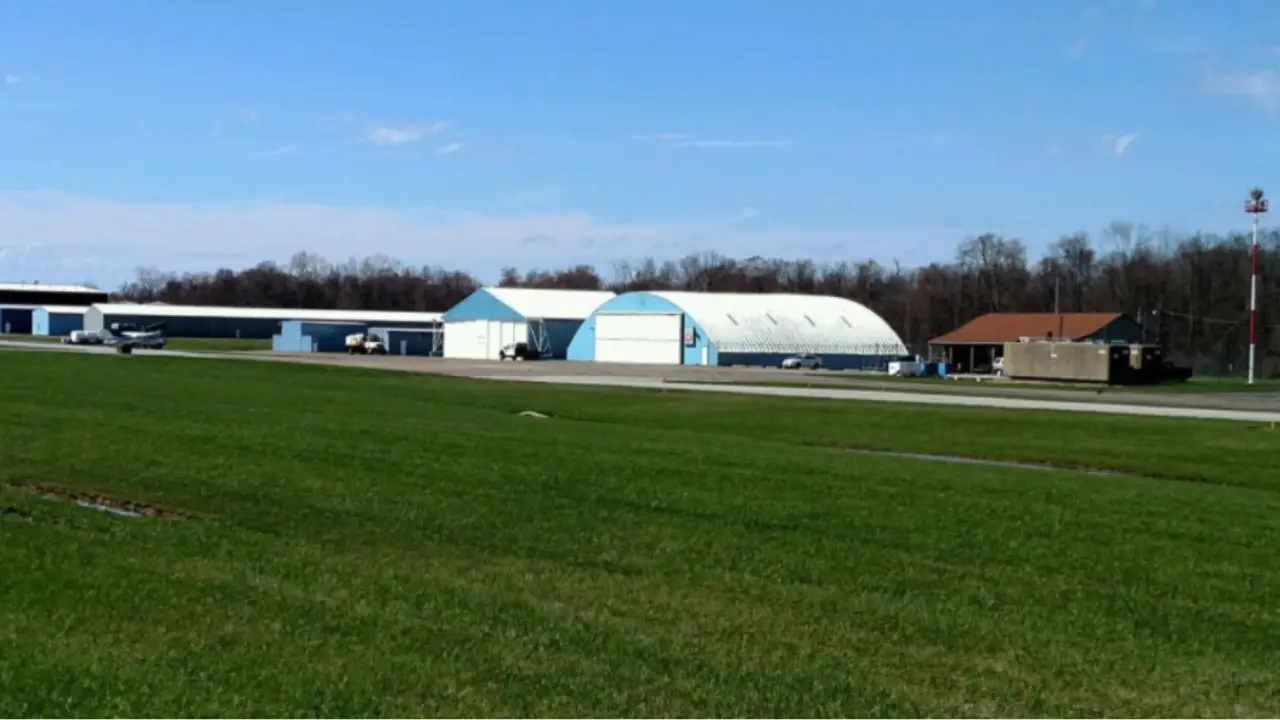 Knox County Regional Airport (RKD)
