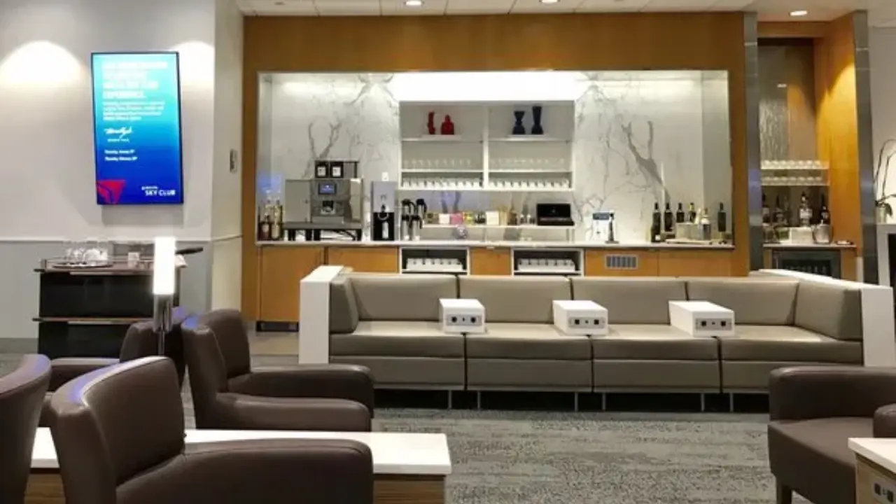 Delta Sky Club at LAX Airport