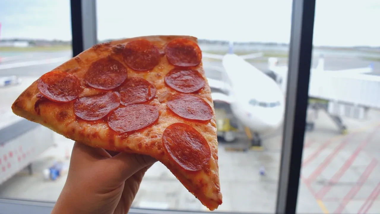 Food at Dallas airport Terminal A