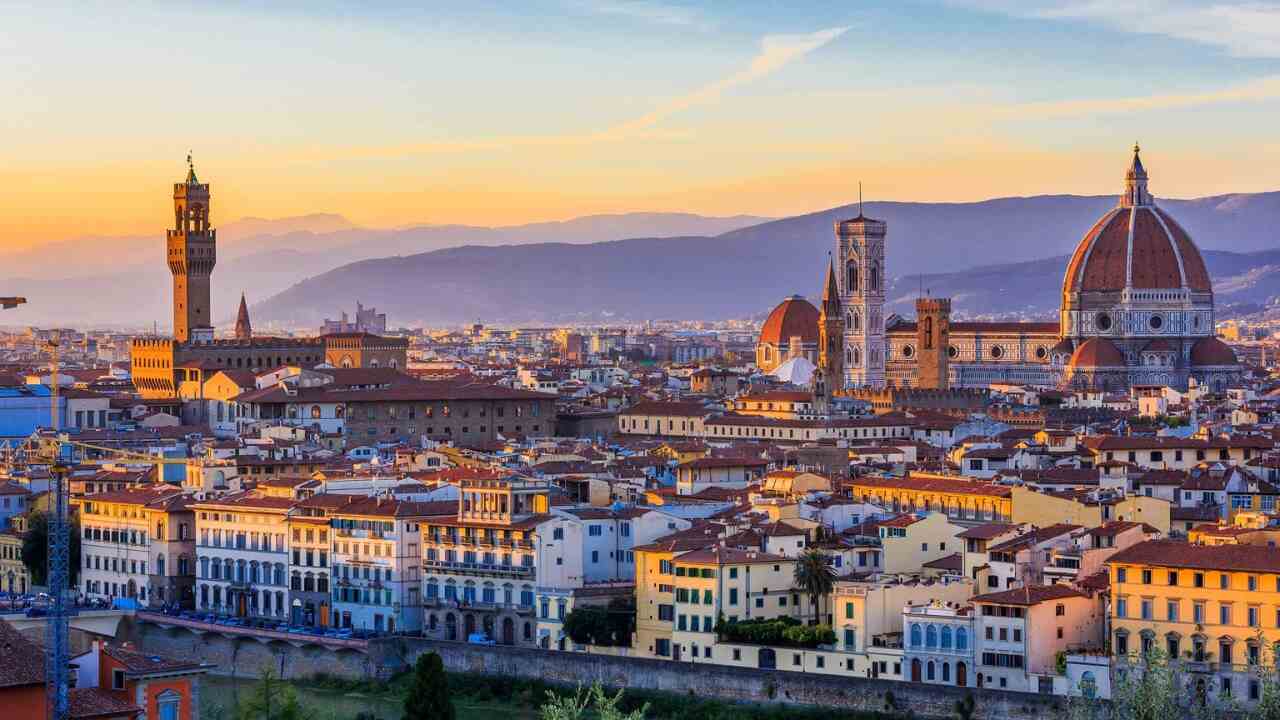 Top 8 Best Airline To Fly To Italy