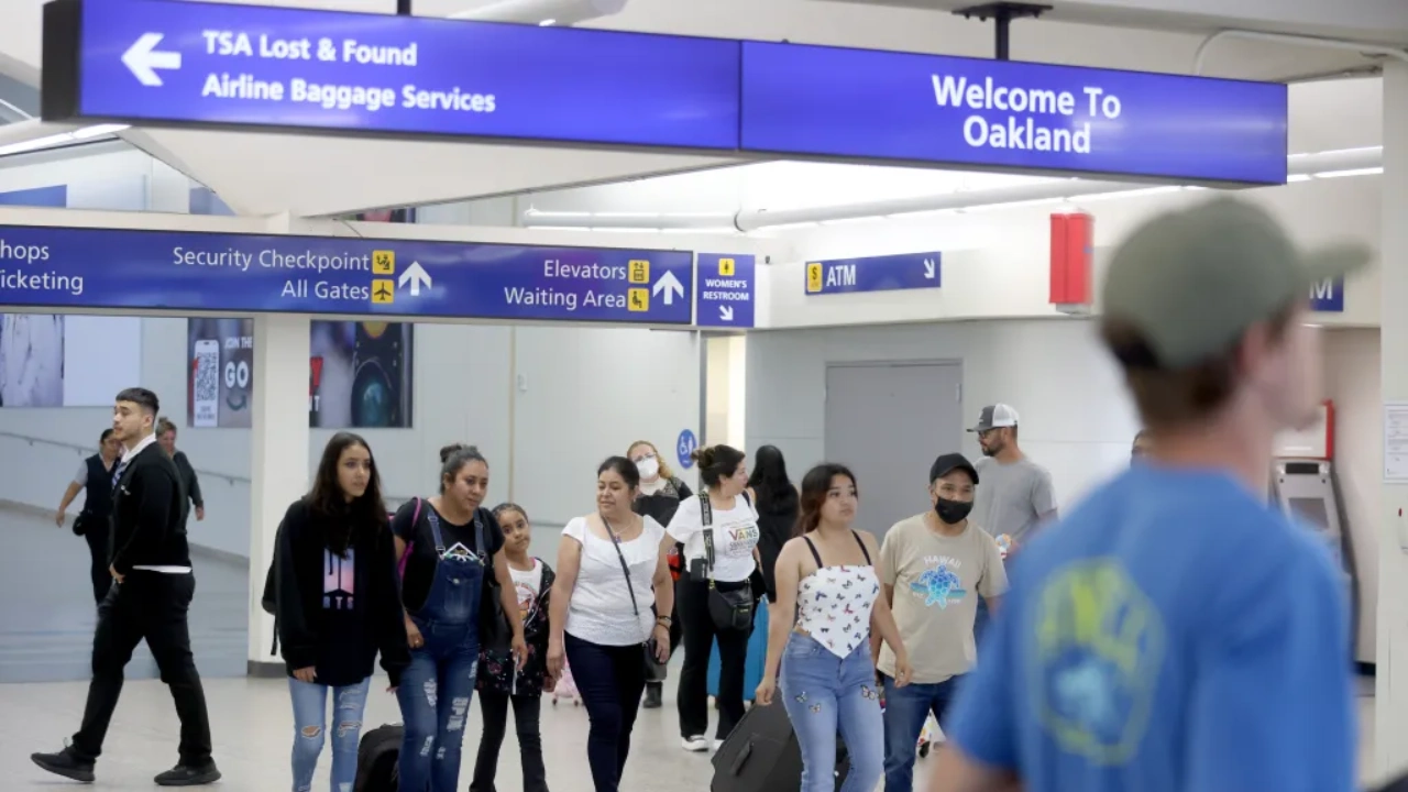 Oakland International Airport Security TSA Wait Times - AirwaysAirports
