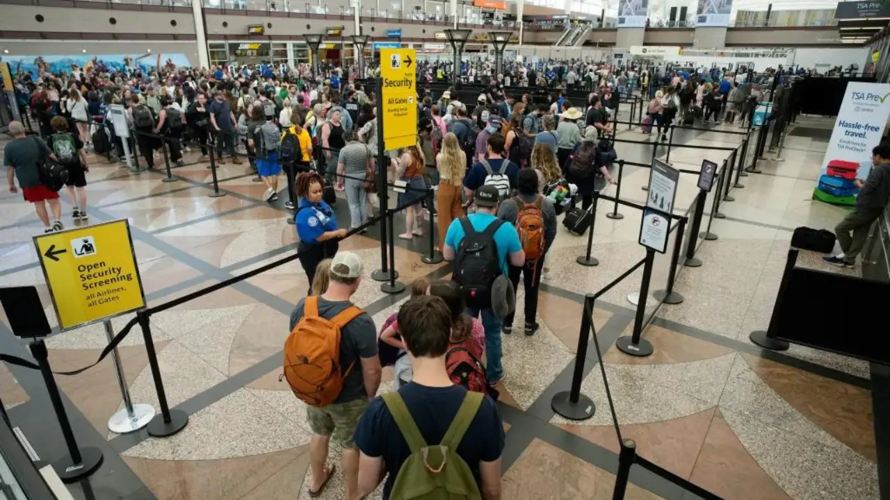 denver international airport (den) tsa security wait times