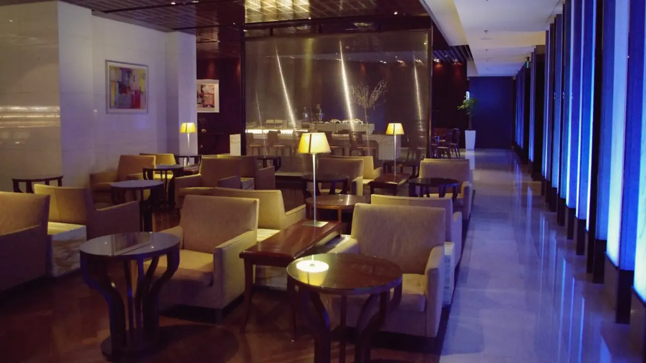 Singapore Changi Airport (SIN) Lounges
