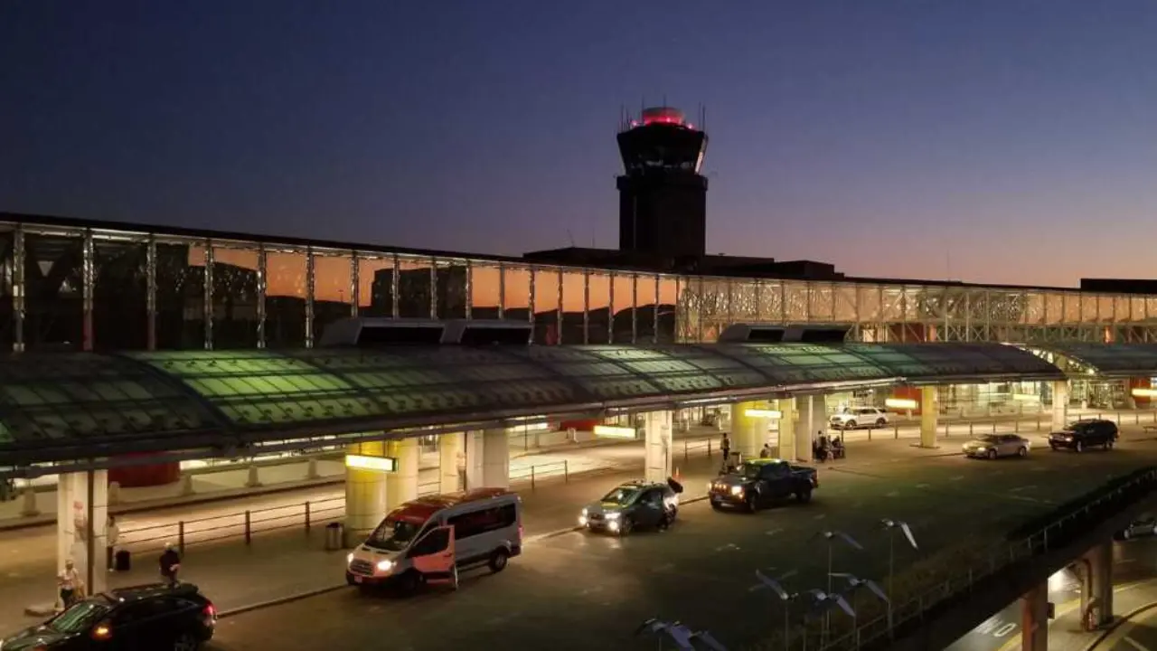 Baltimore/Washington International Thurgood Marshall Airport (BWI)