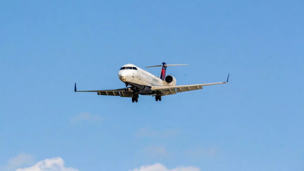 Air Canada LAX Terminal - Los Angeles International Airport