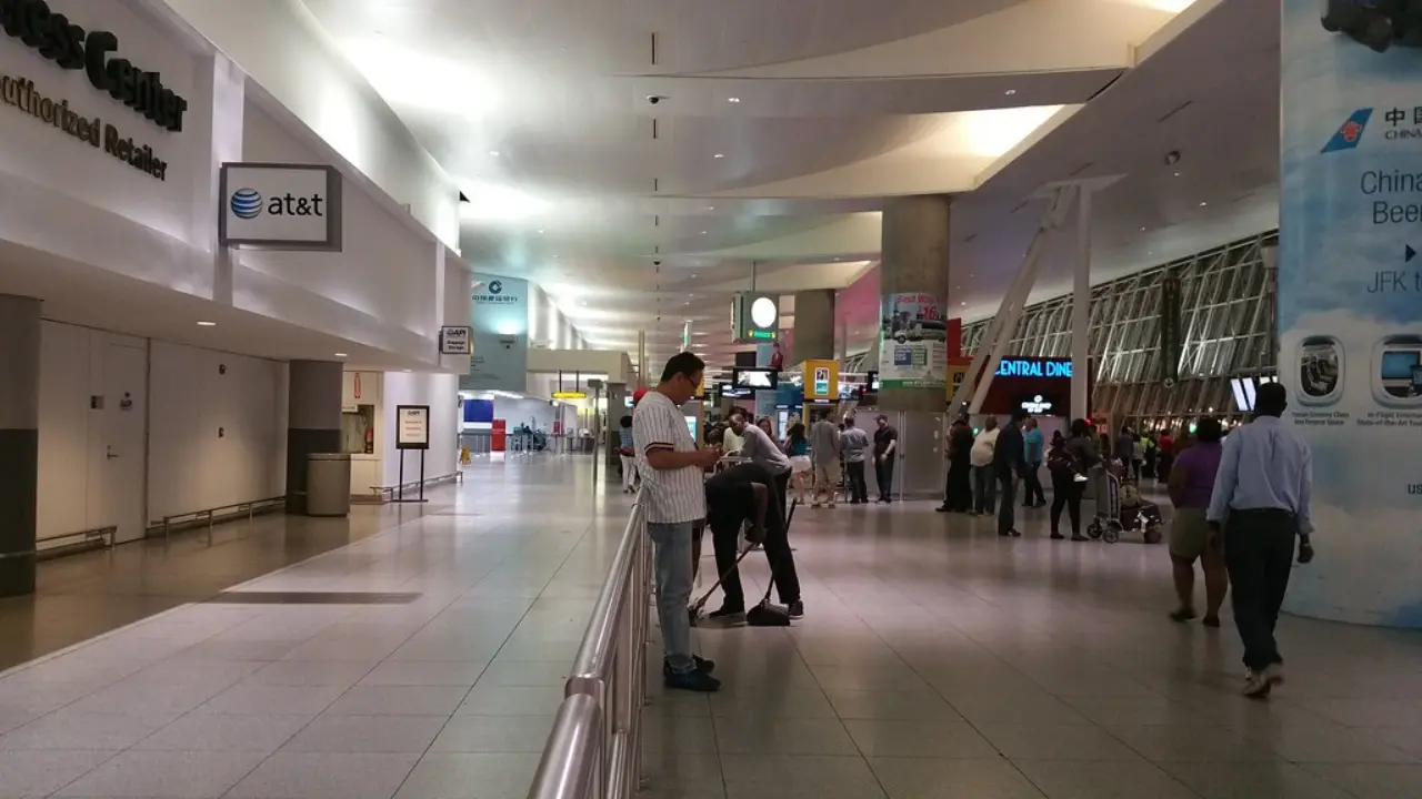 John F. Kennedy International Airport (JFK) Terminal 4