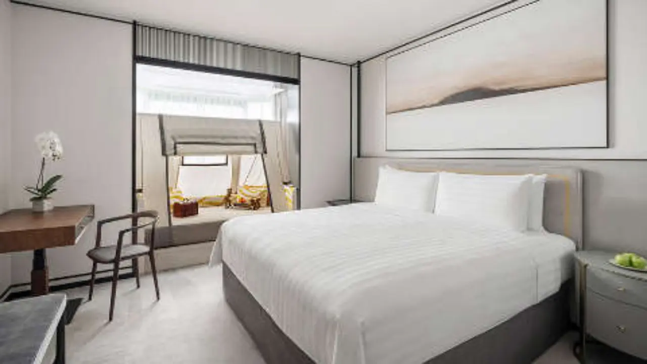 Hotels at Singapore Changi International Airport (SIN)