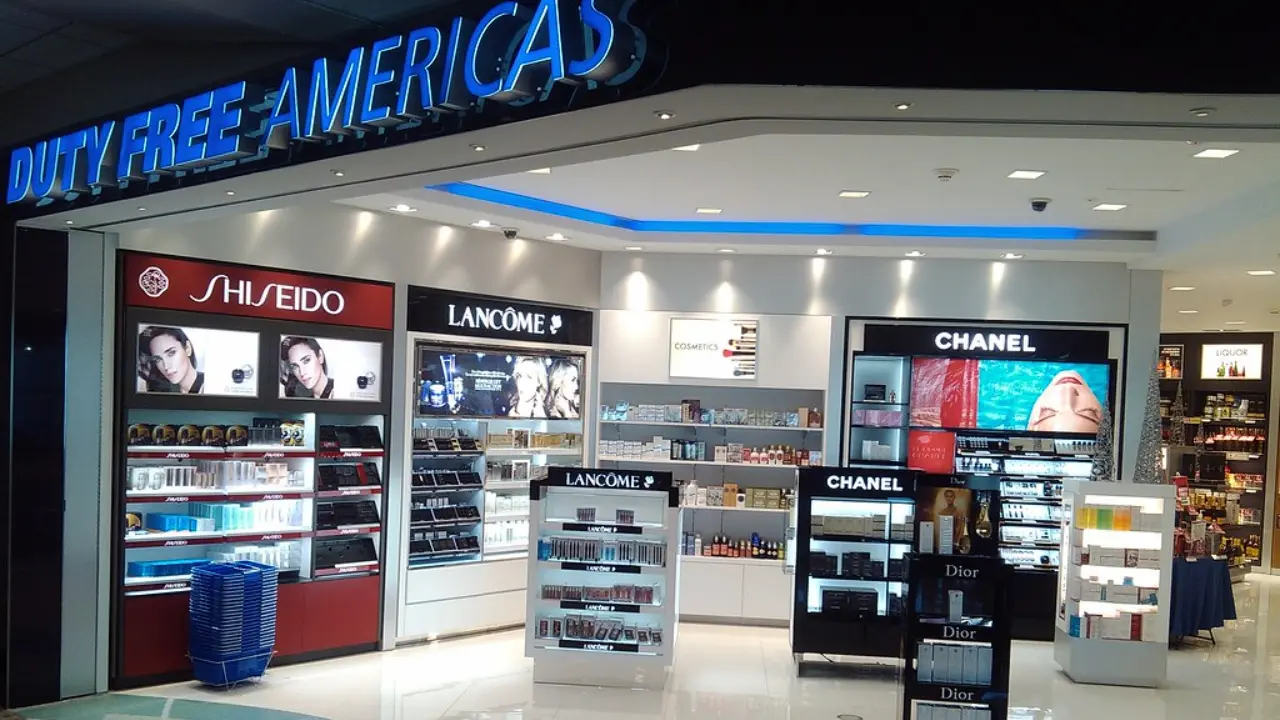 Shops & Stores at San Diego International Airport (SAN)