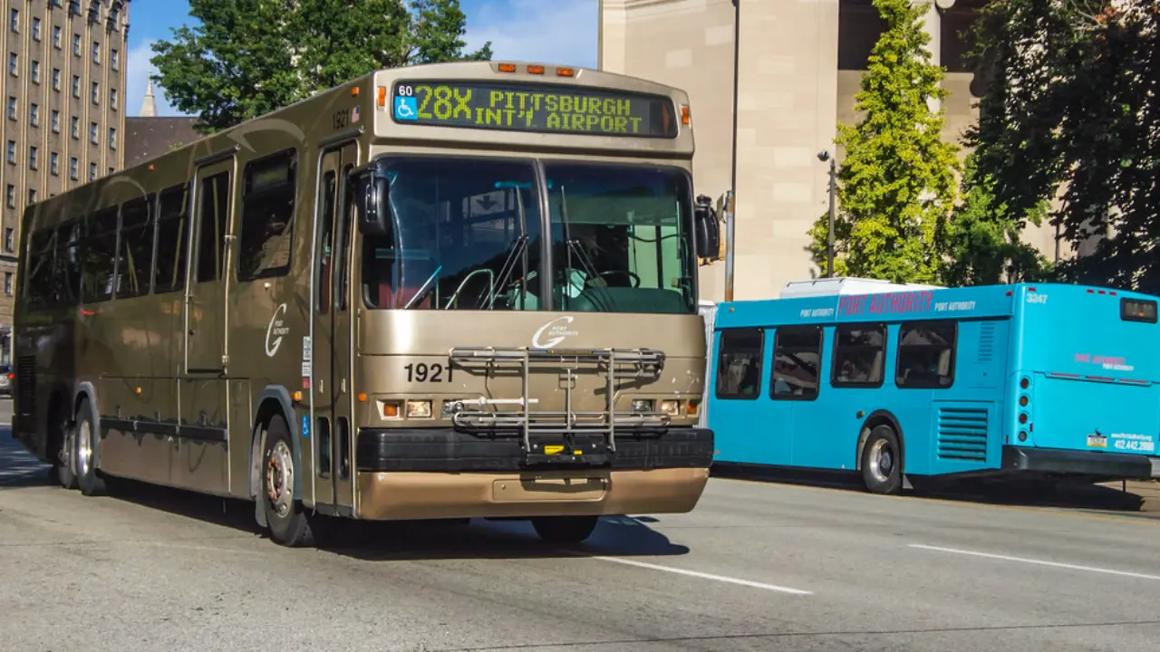 Transportation at Oakland International Airport (OAK)