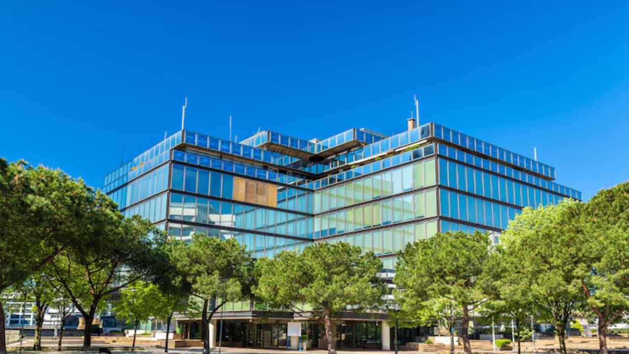 Air Bravo Corporate Office and Headquarters Details