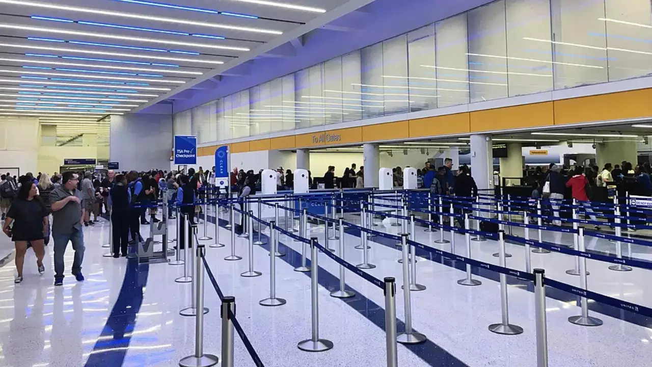 TSA Security Wait Times at Los Angeles International Airport (LAX)
