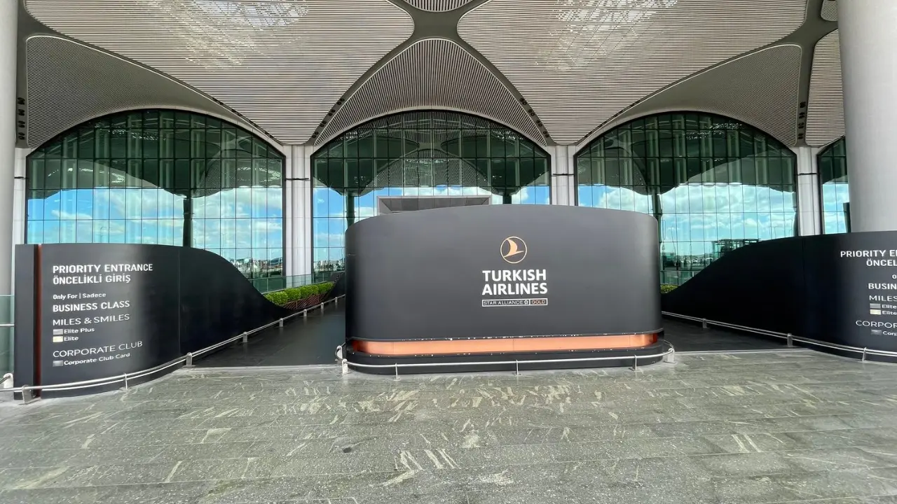 ground experience for turkish airlines business class fliers