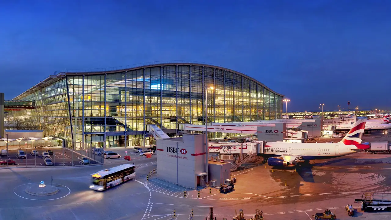 London Heathrow Airport (LHR)