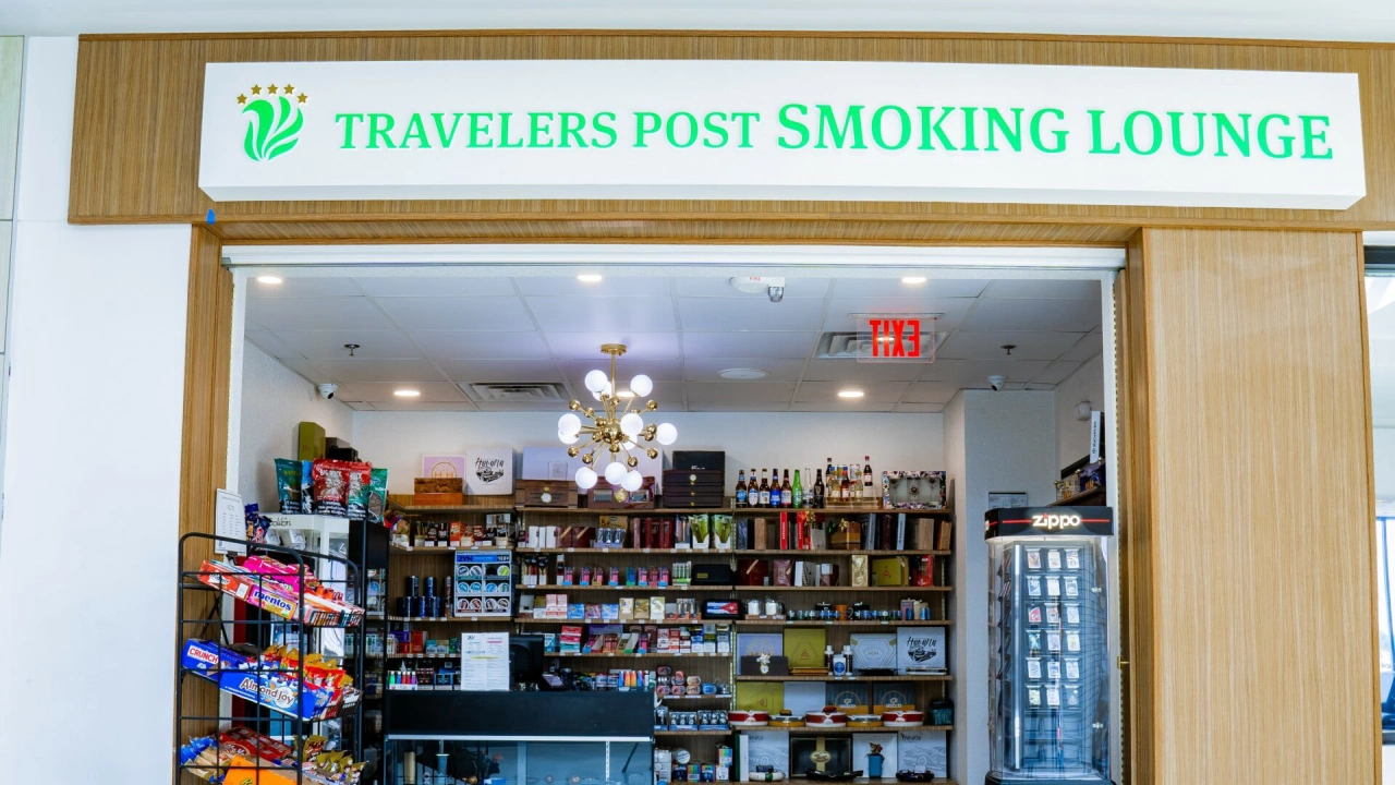 Smoking Lounge BNA Airport