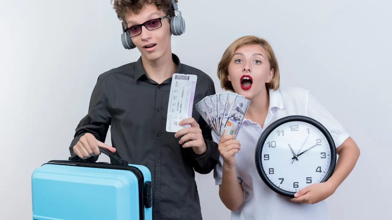 best time to book united flights