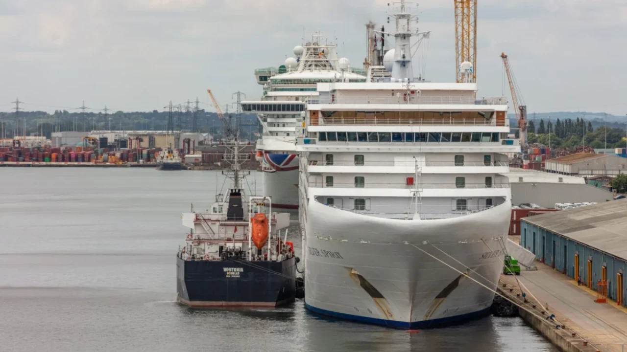 Cruise Lines Manage Fuel Costs