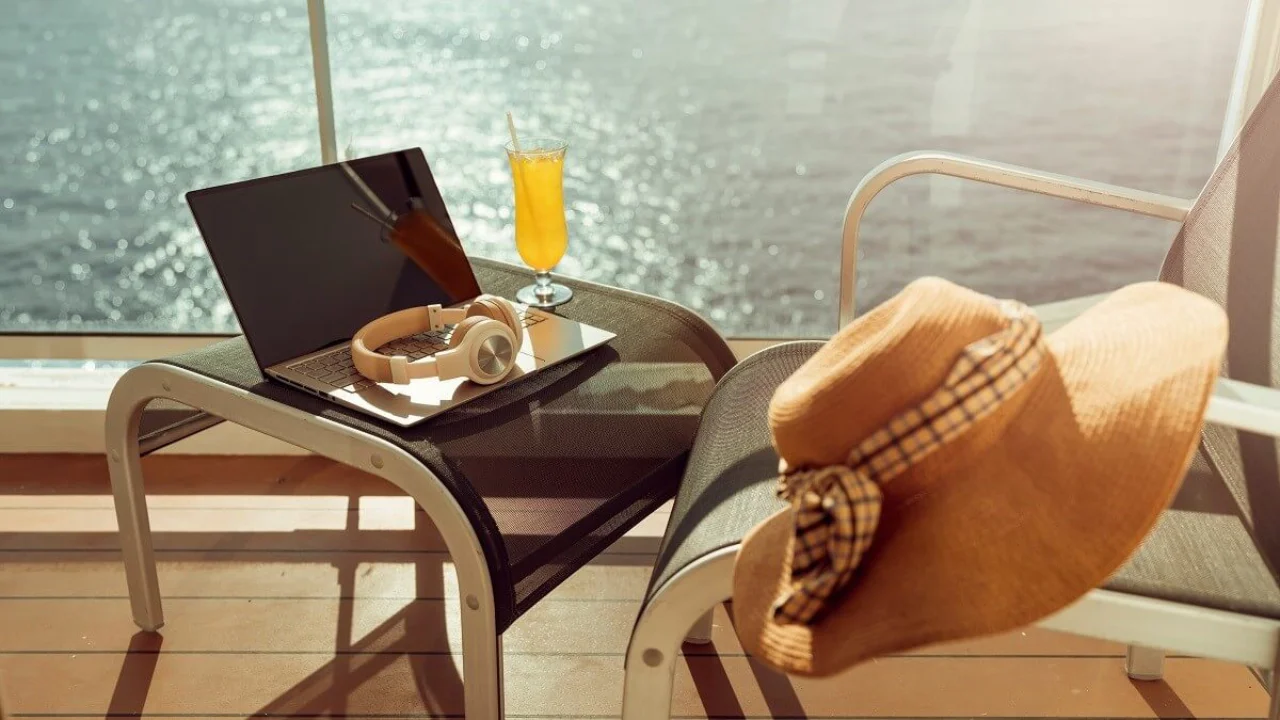 Carnival cruise offering WiFi packages 2025