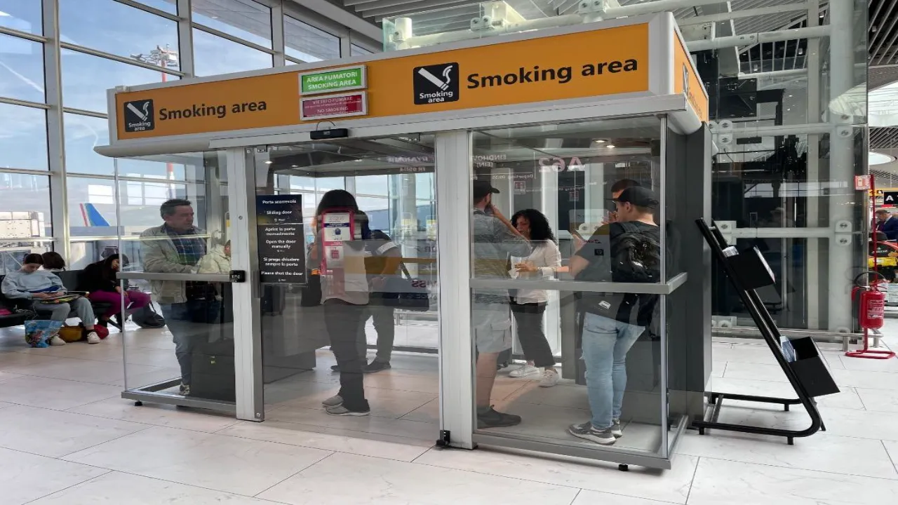 Miami International Airport smoking areas
