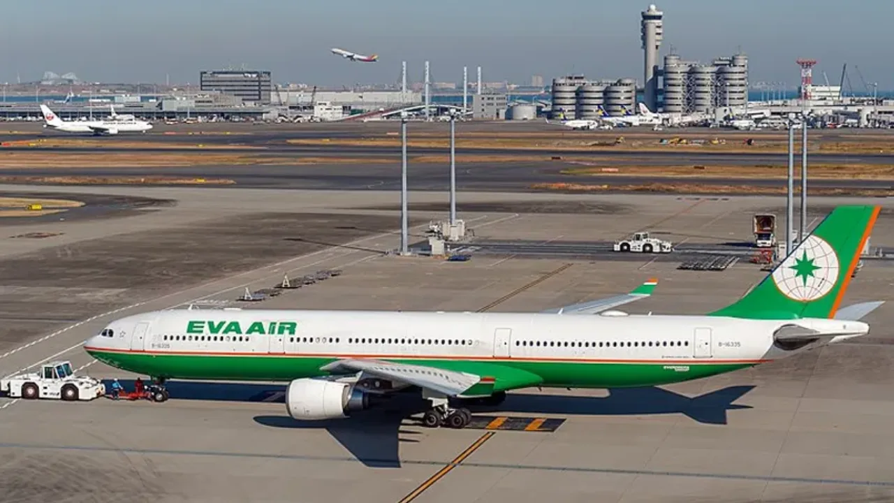 Eva Air same day flight change rules and fees explained
