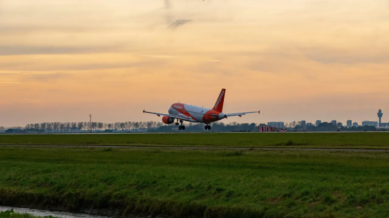 easyjet check in