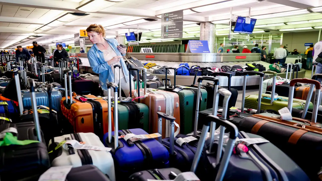 Southwest Terminal at miami Baggage Claim