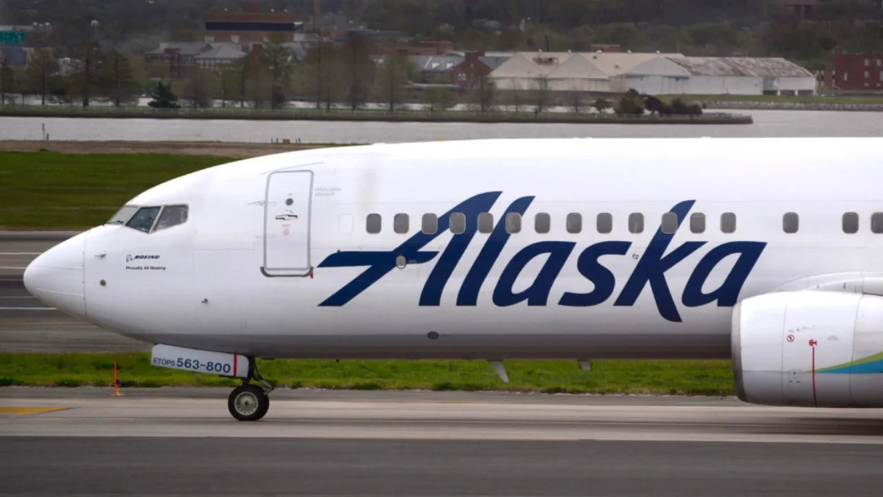 Alaska Airlines Departures