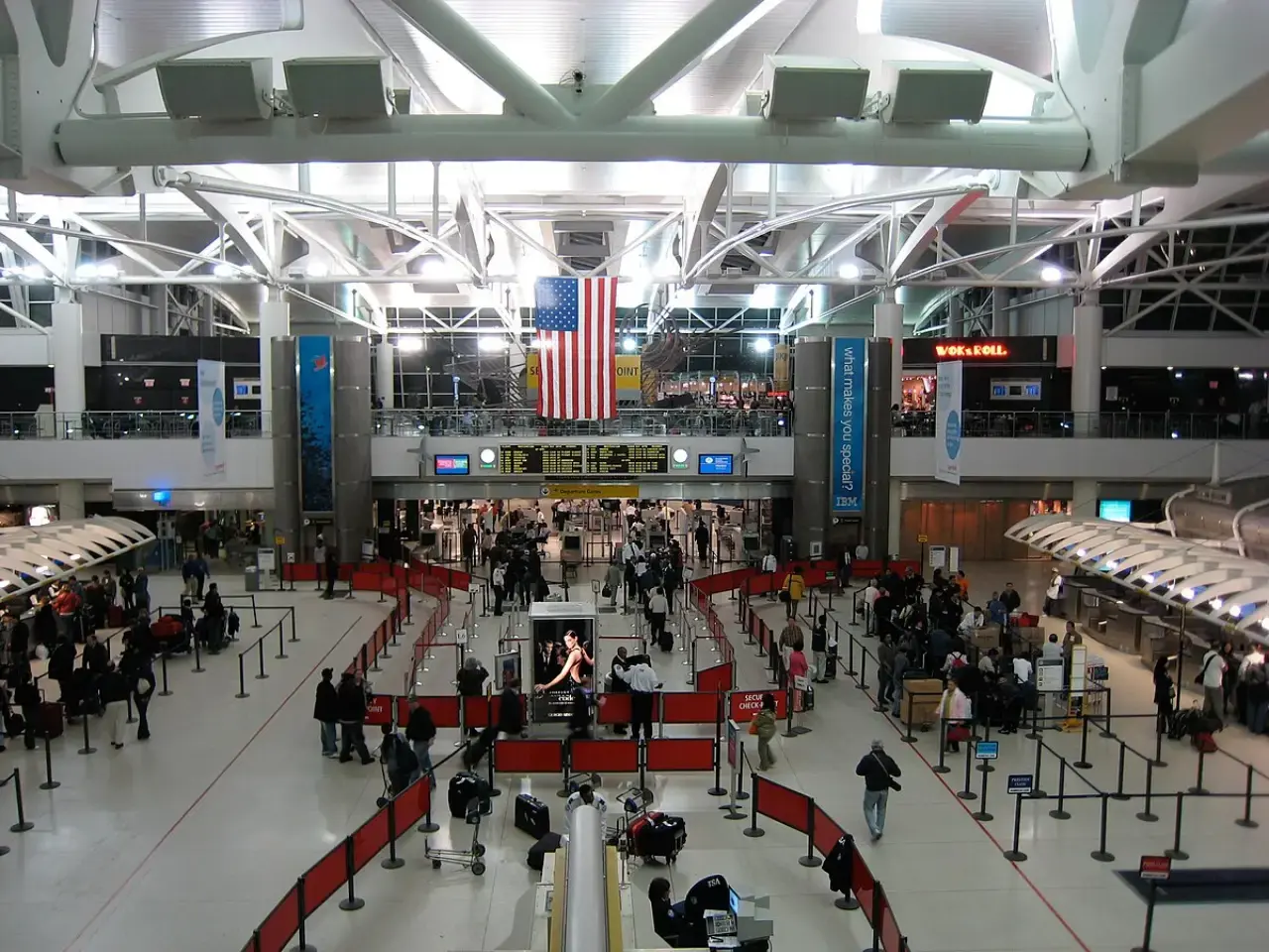 Facilities and Amenities at JFK Airport Terminal 7