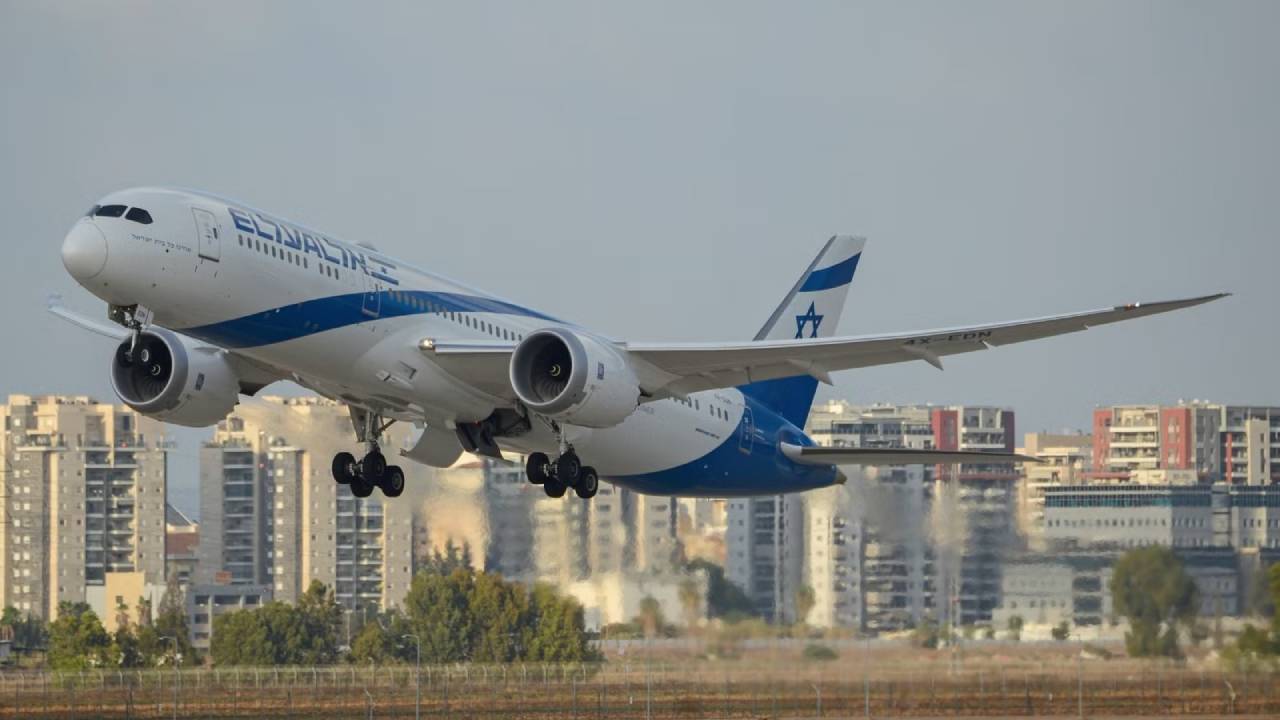 EL Al Airlines Arrivals at JFK Terminal