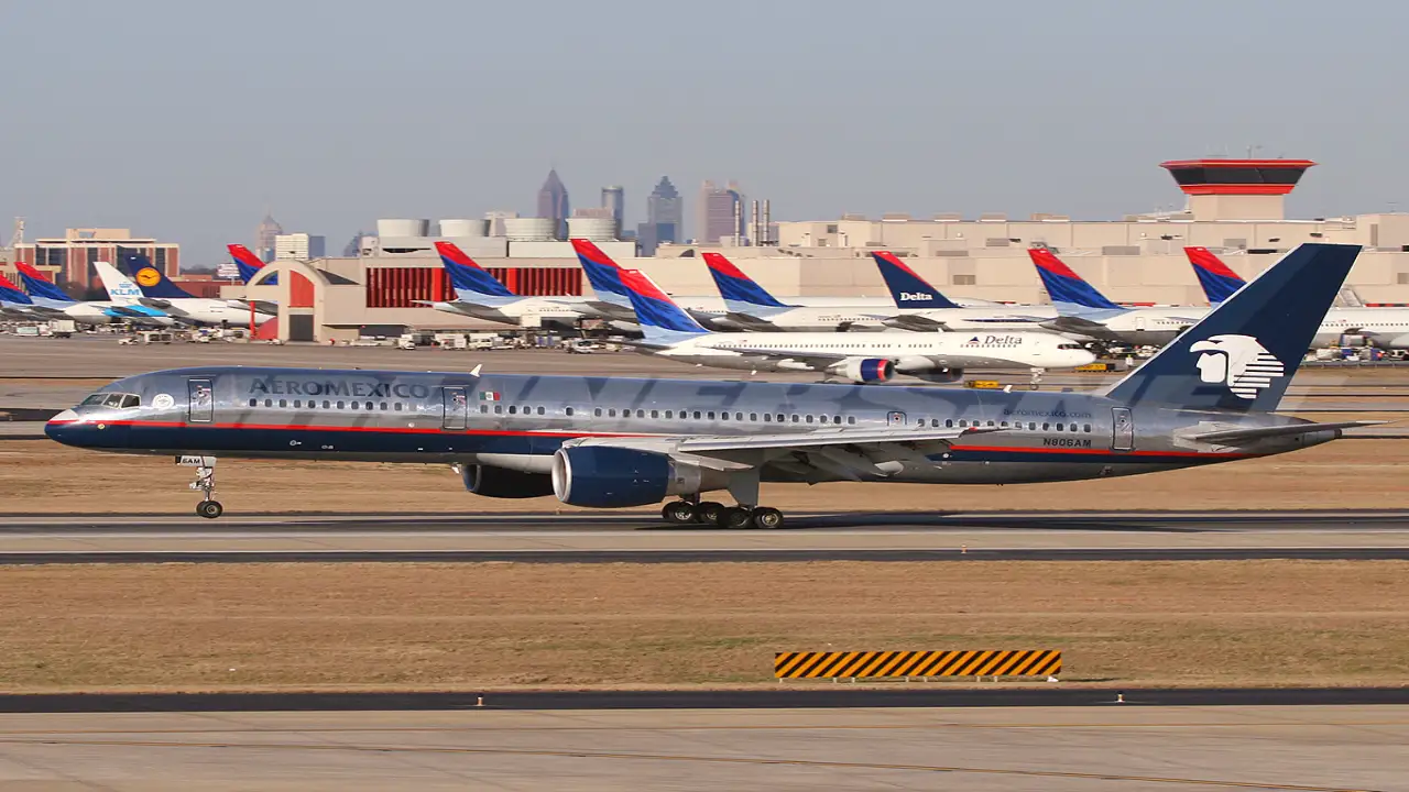 Airlines at Concourse A