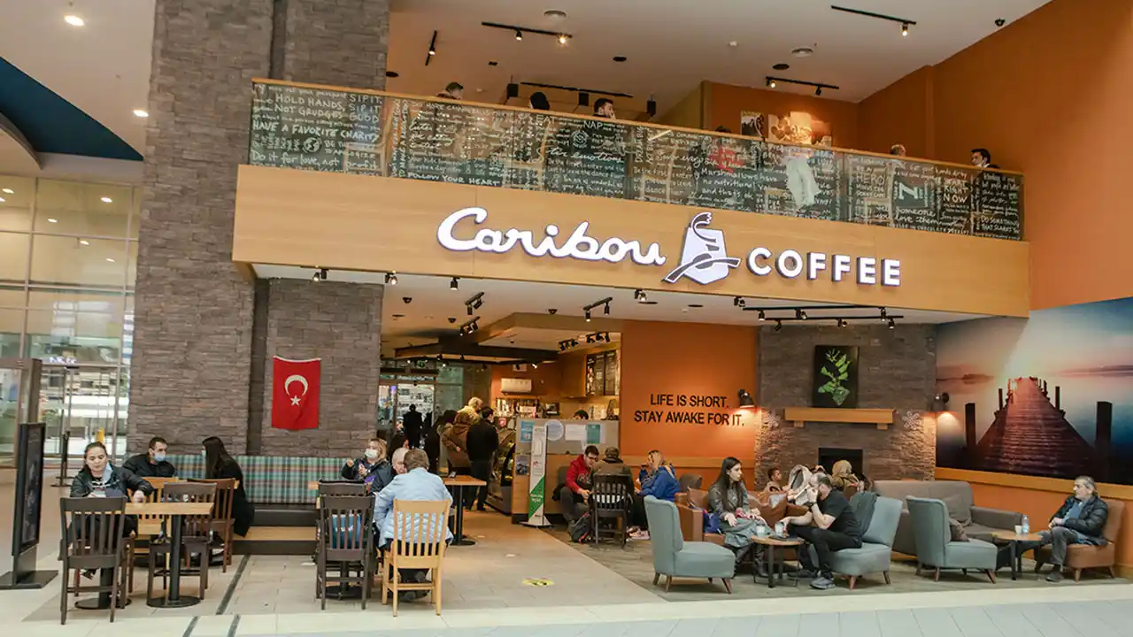 dining options at jeppensen terminal