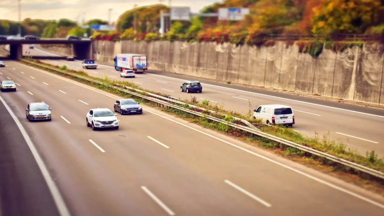 UK Drive on the Left