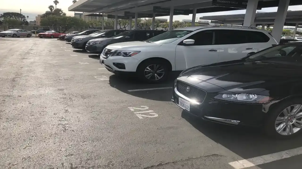 Rent a car at Denver International Airport with Fox Rentals and follow these essential driving tips to travel safely and confidently around Denver and Colorado.