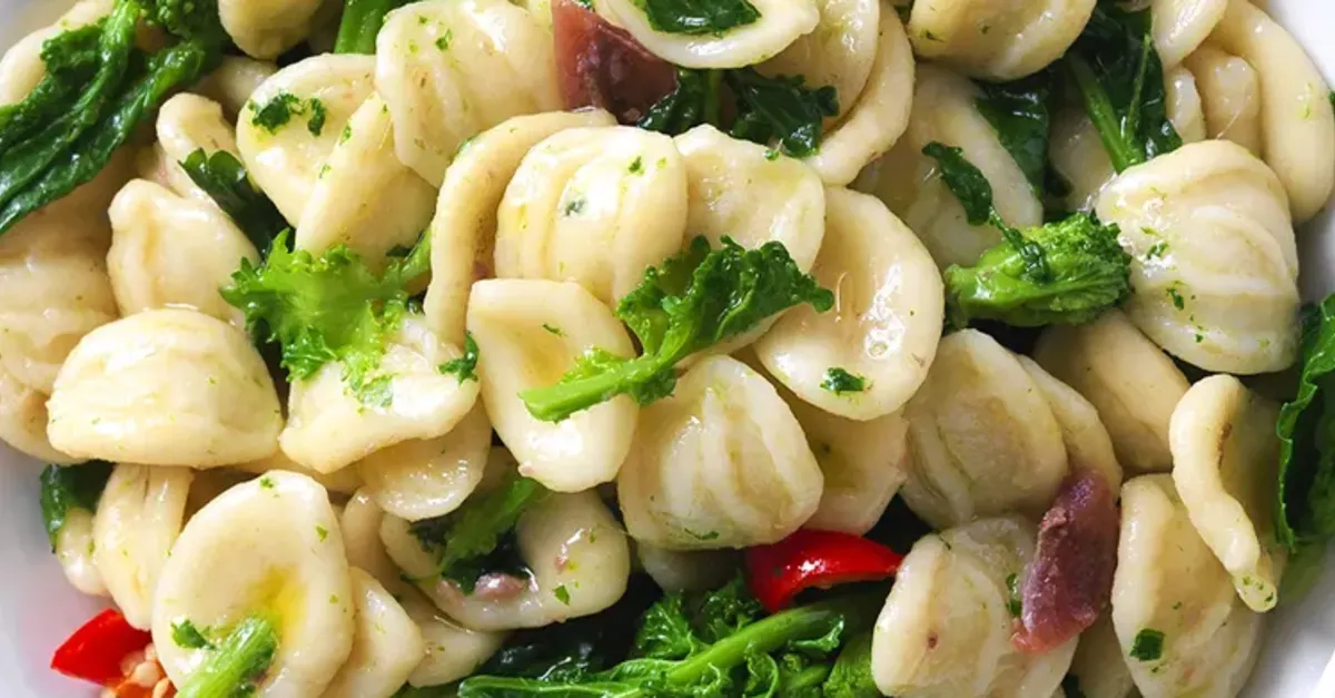 Orecchiette con le Cime di Rapa (broccoli rabe) | Provecho