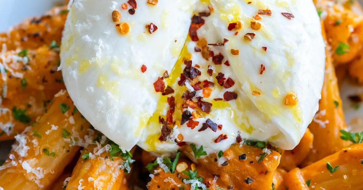 Creamy Vodka Tortiglioni & Burrata | Provecho