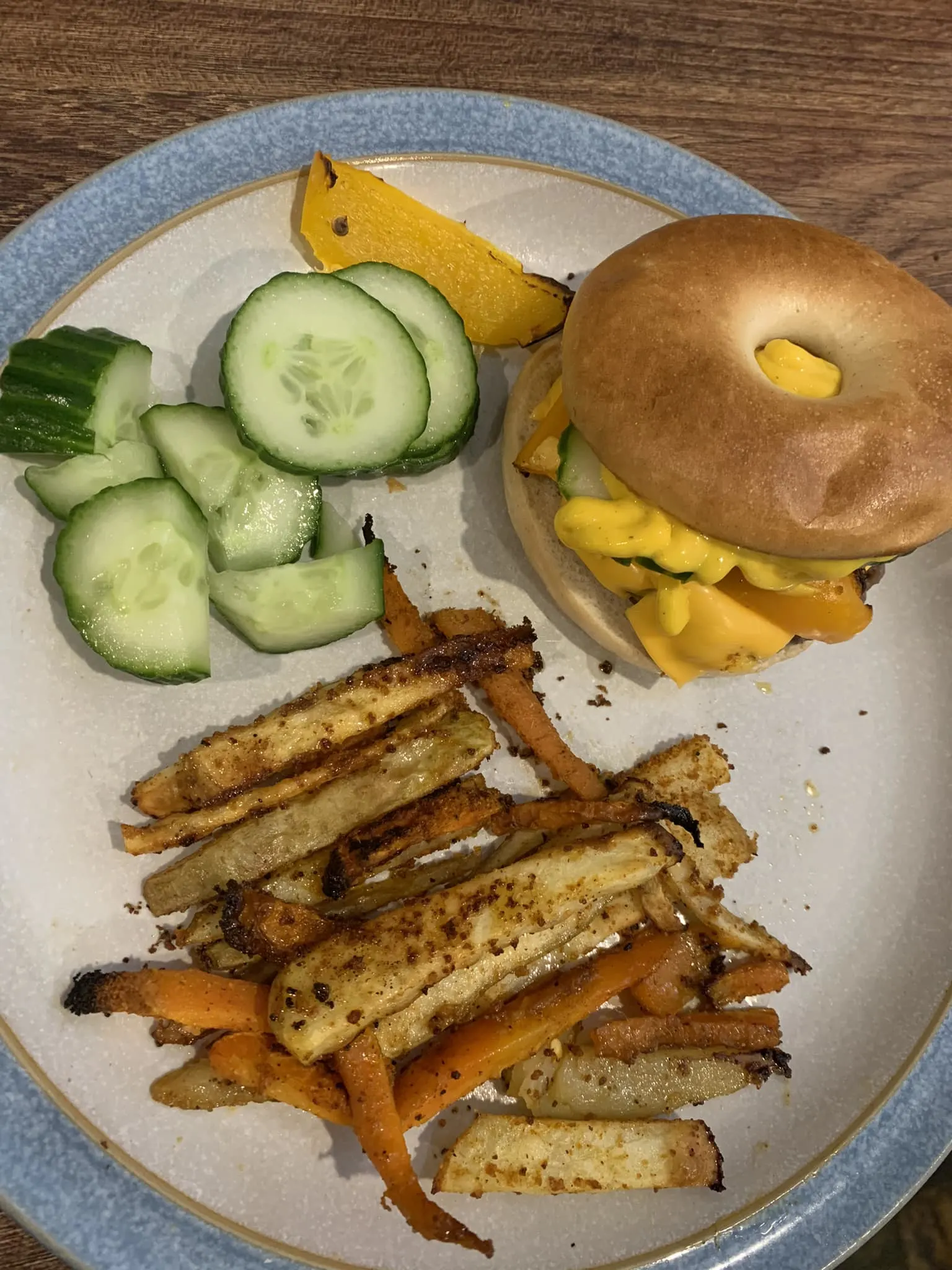 homemade-burger-and-chips