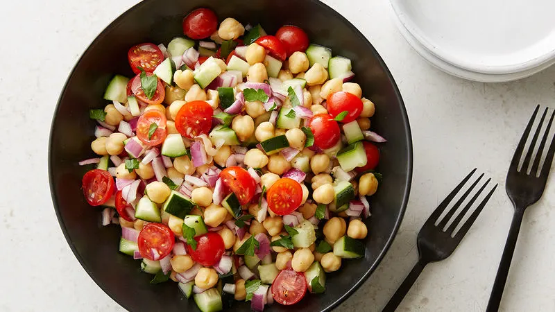 easy-chickpea-salad