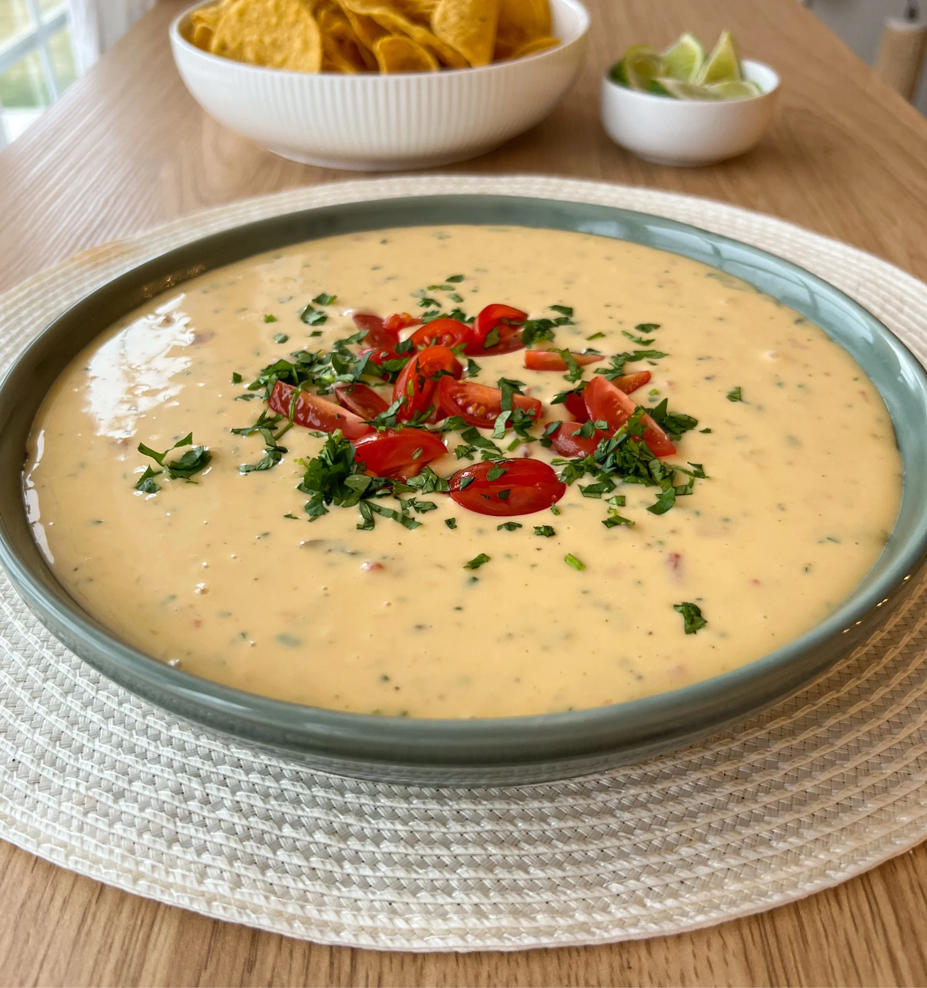 crockpot-queso