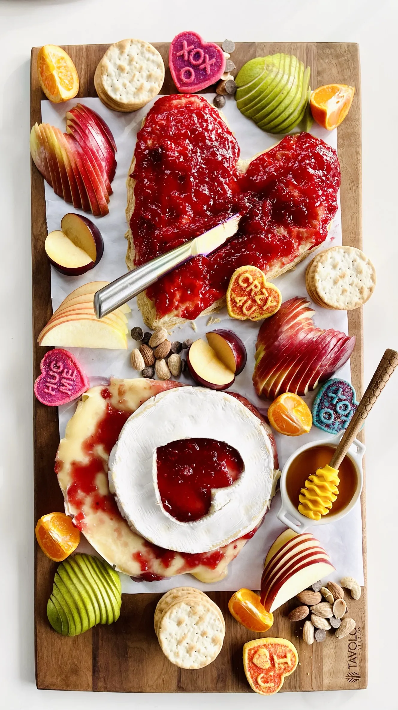 "axe-girlfriend"-valentine's-cheeseboard