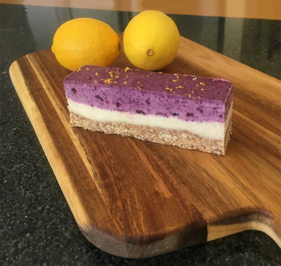 lemon-and-blueberry-slice