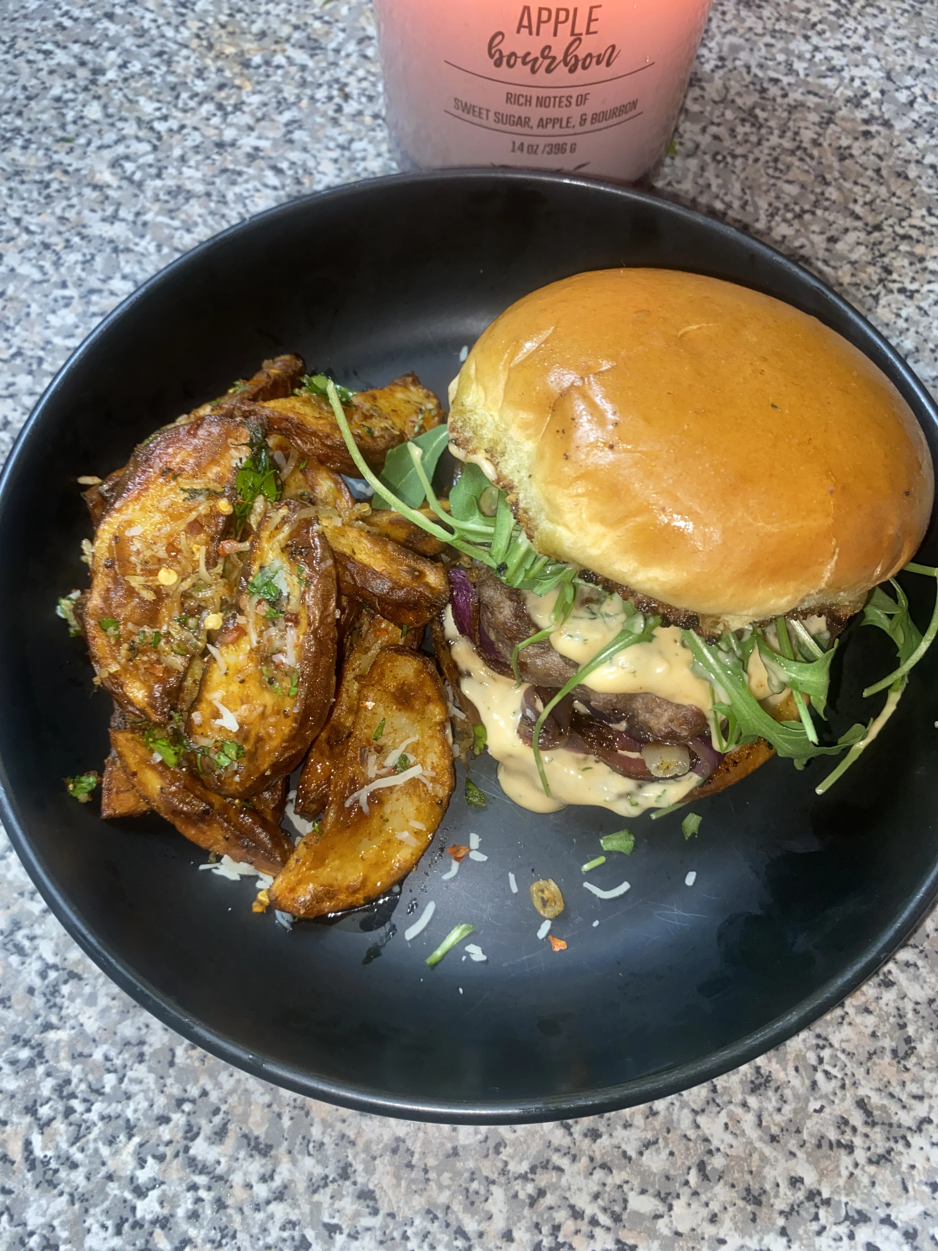 lamb-burger-with-aiolo-sauce