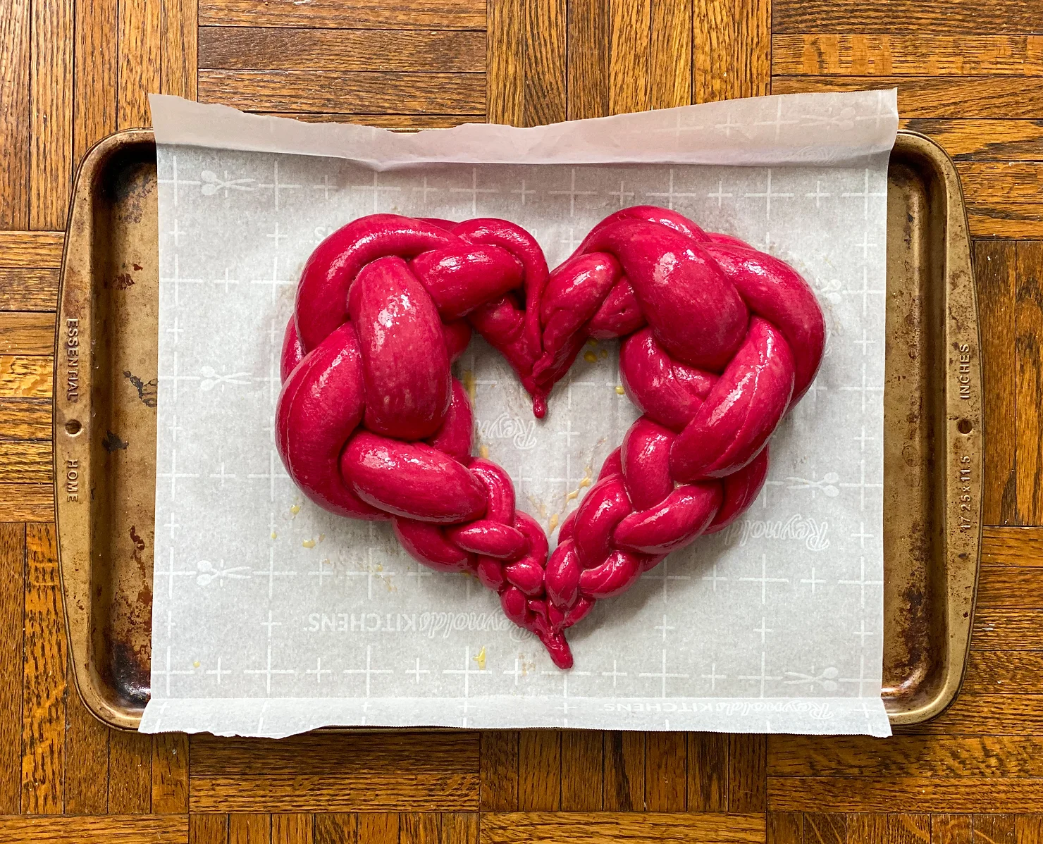 valentine's-challah