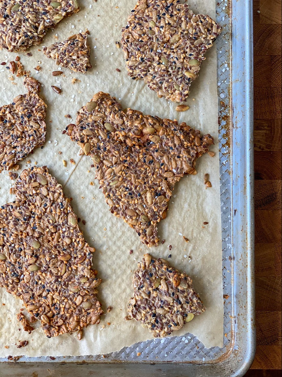sourdough-discard-crackers