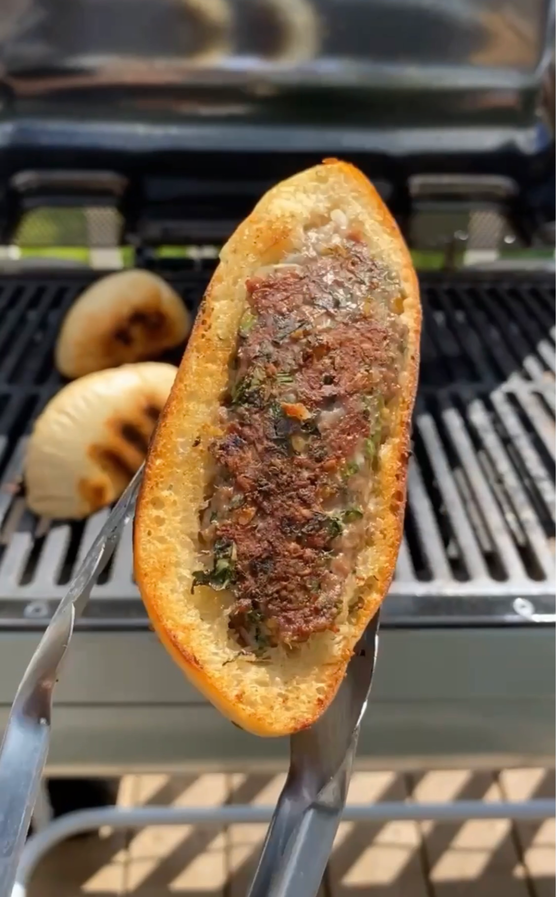 arais-(grilled-meat-stuffed-pita)