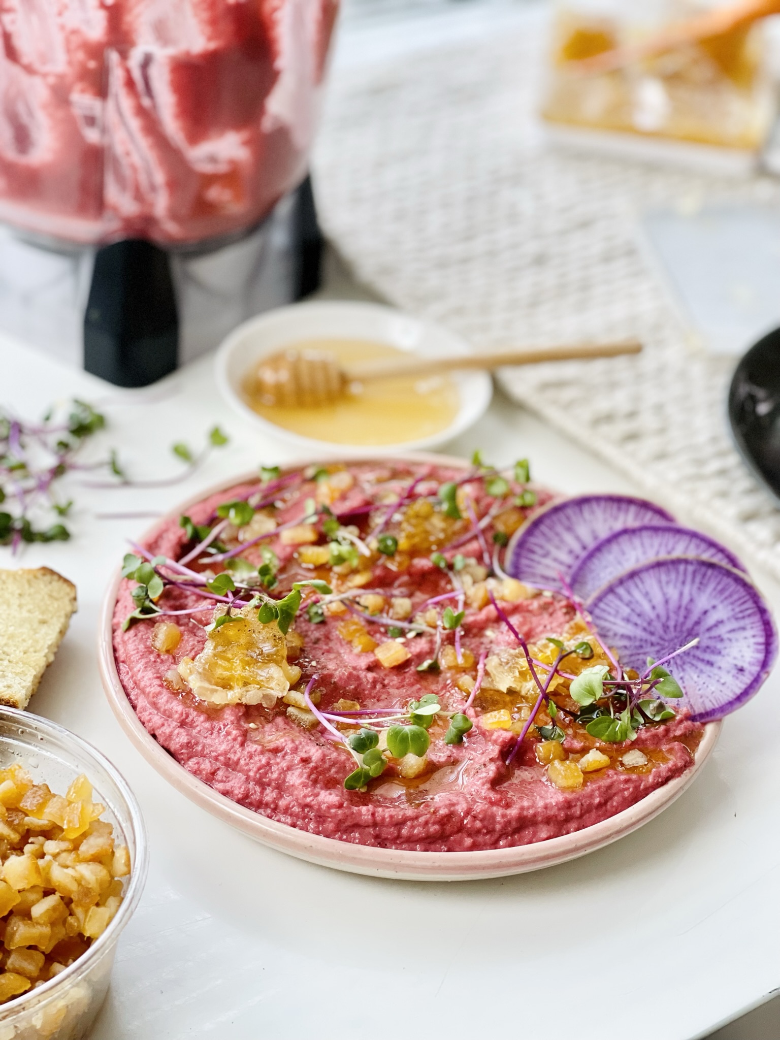 beet-hummus