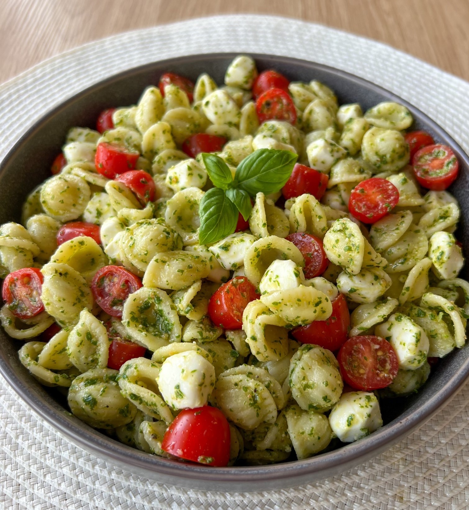 Pesto Pasta Salad | Provecho