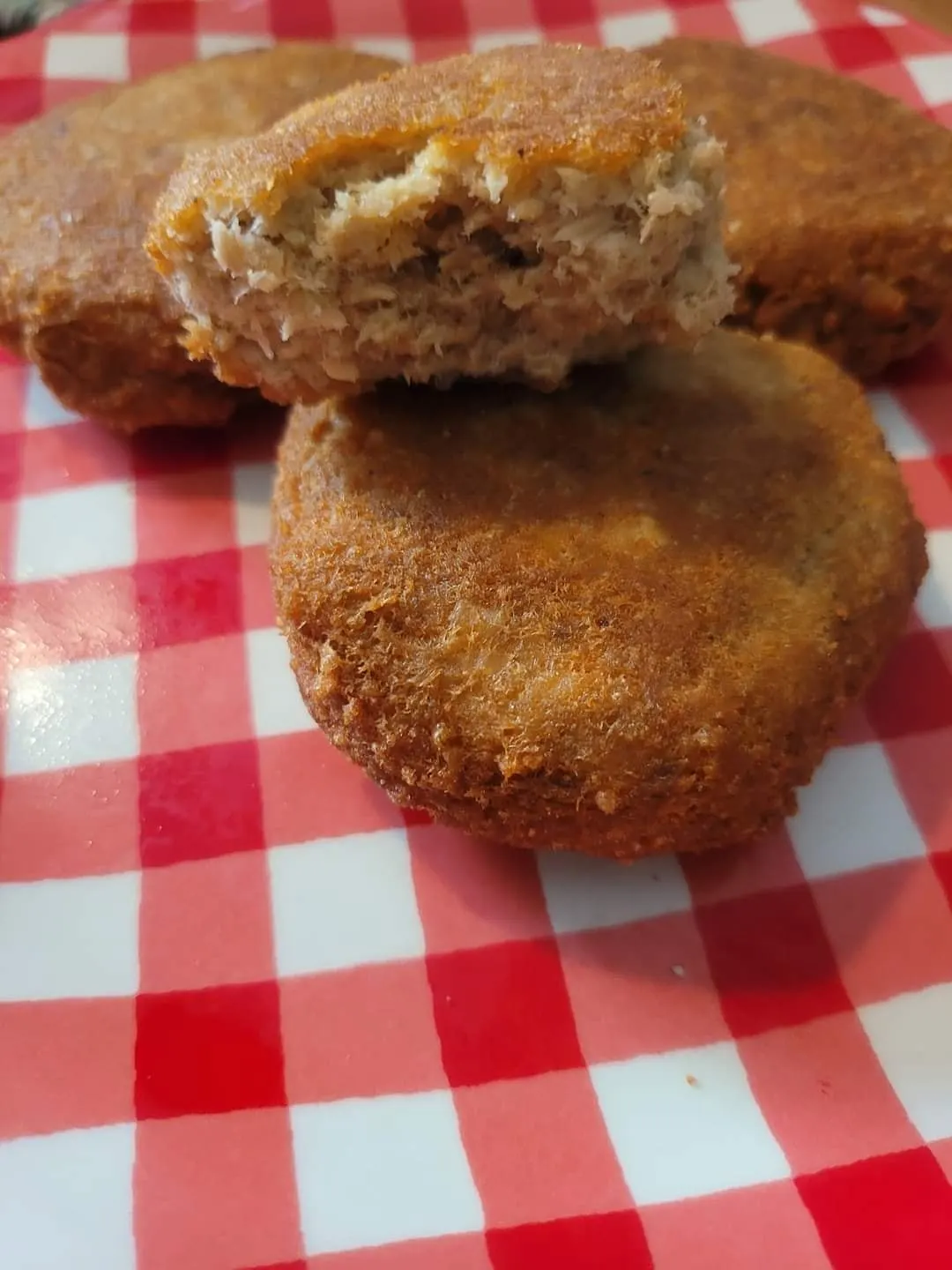 skillet-fried-carbquikpork-rind-salomon-patties