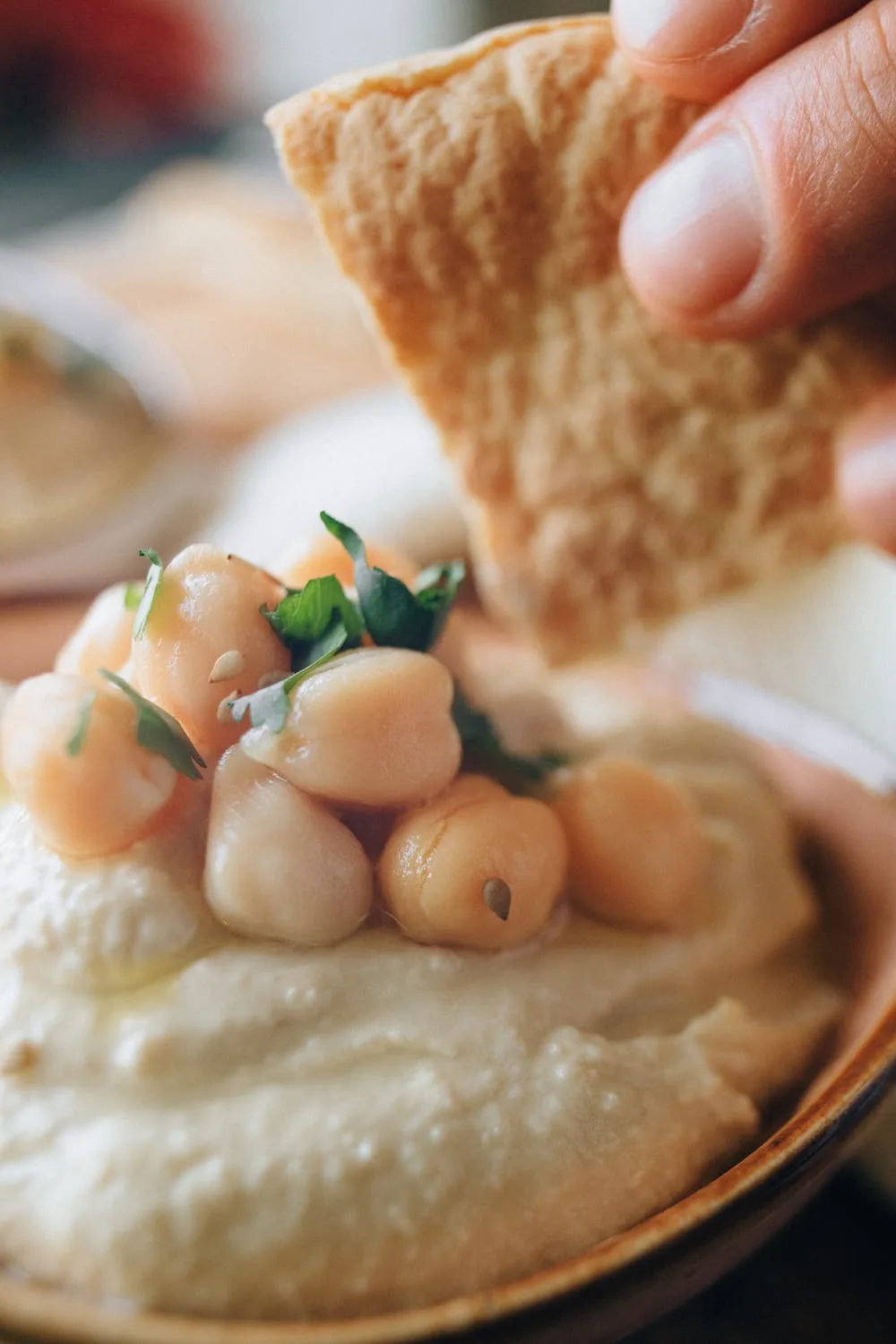 creamy-and-delicious-homemade-hummus