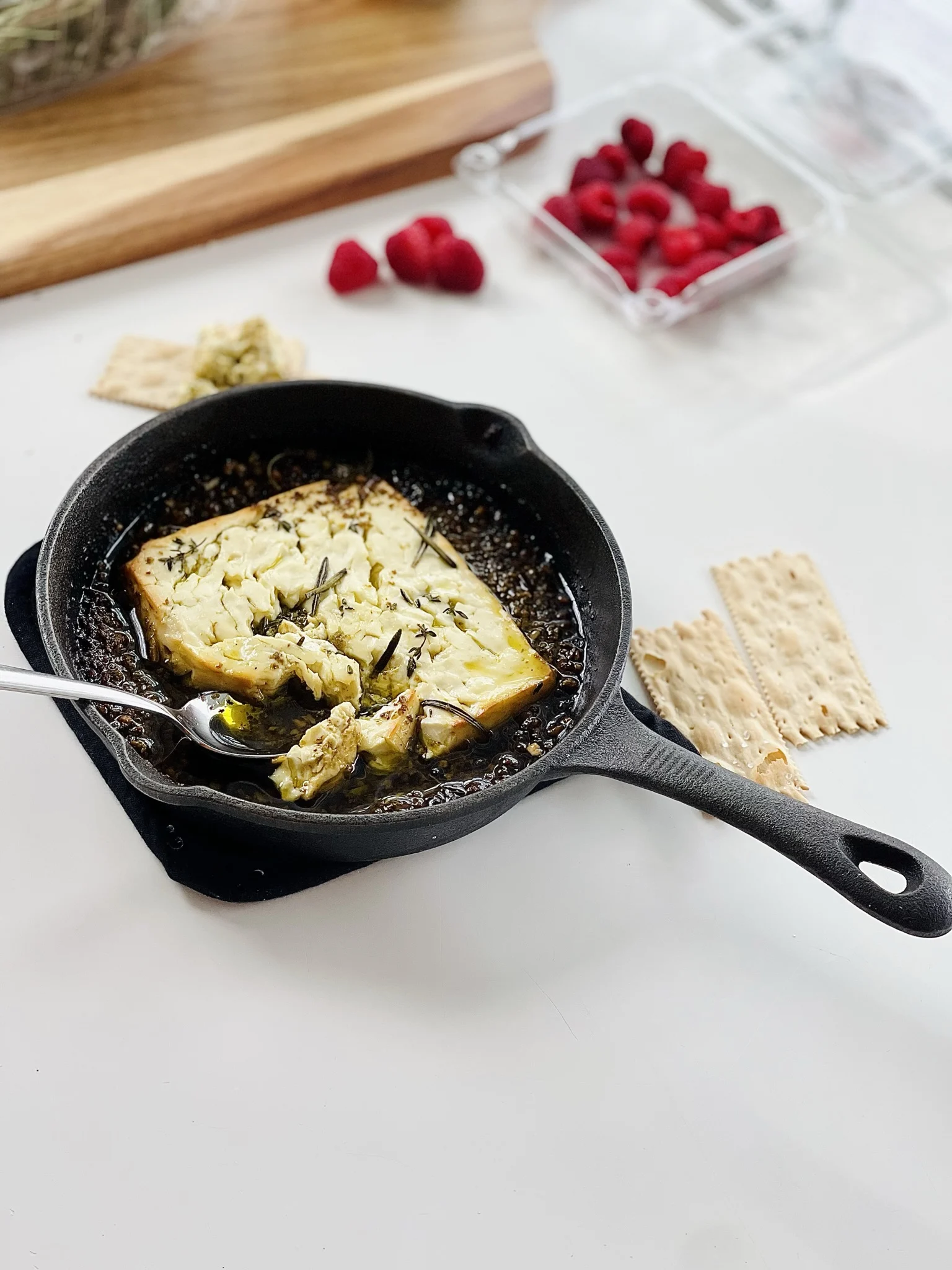 pesto-baked-feta