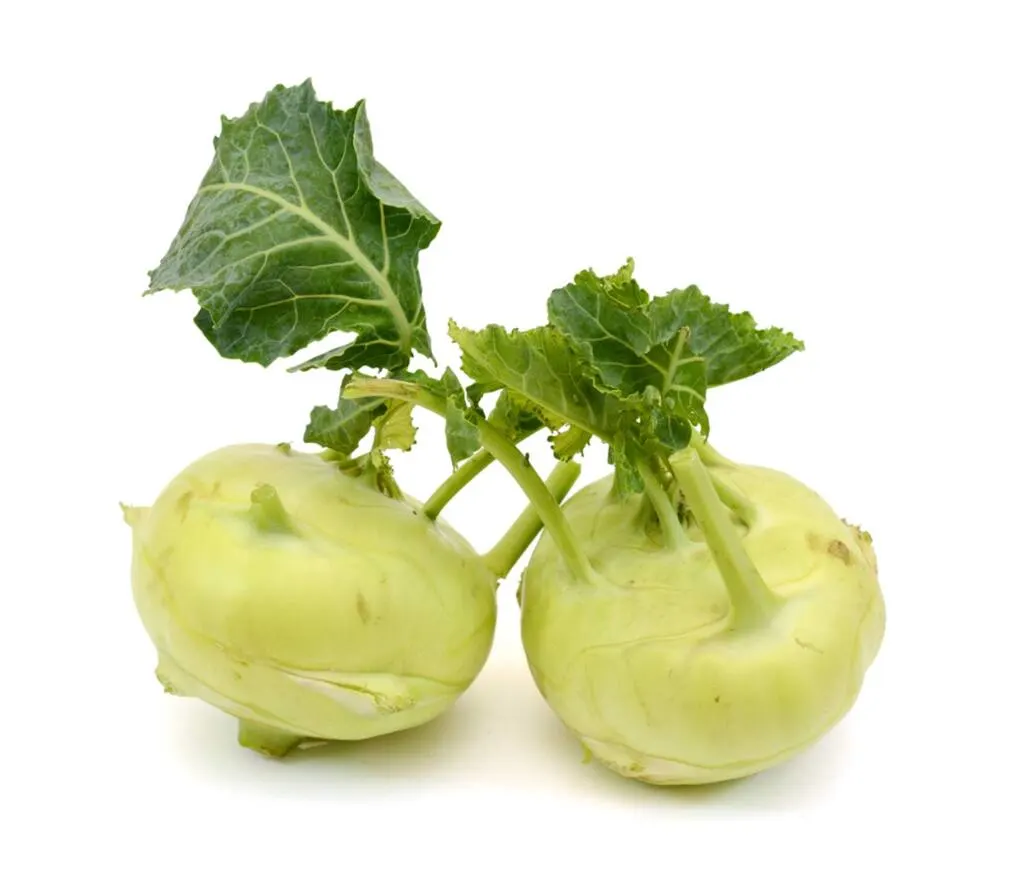 kohlrabi-apple-slaw