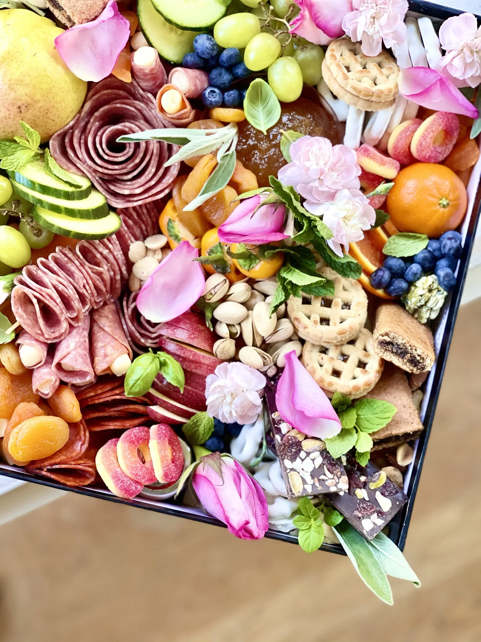 spring-grazing-box-2